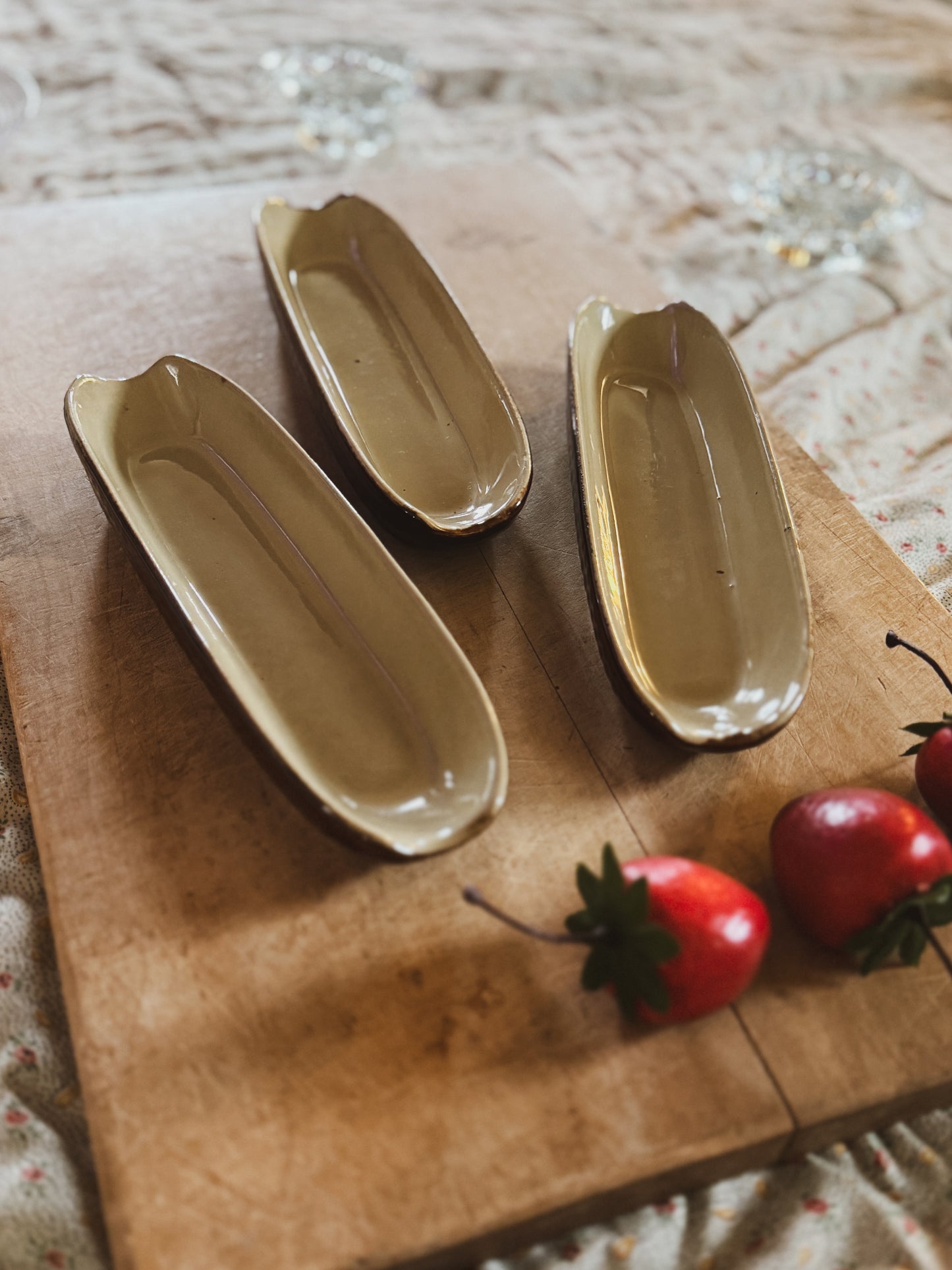 Three Vintage Corn Cob Dishes