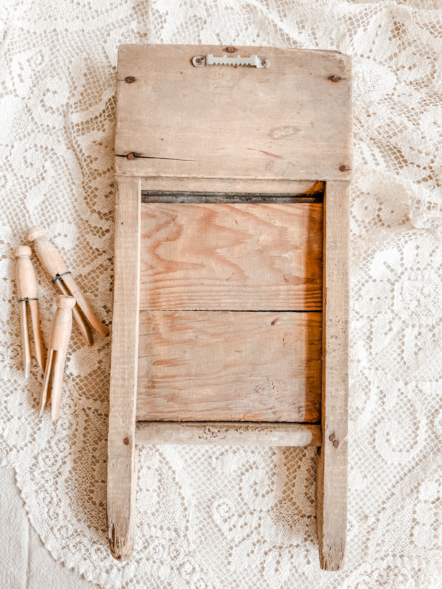 Vintage "Little Monarch" Washboard
