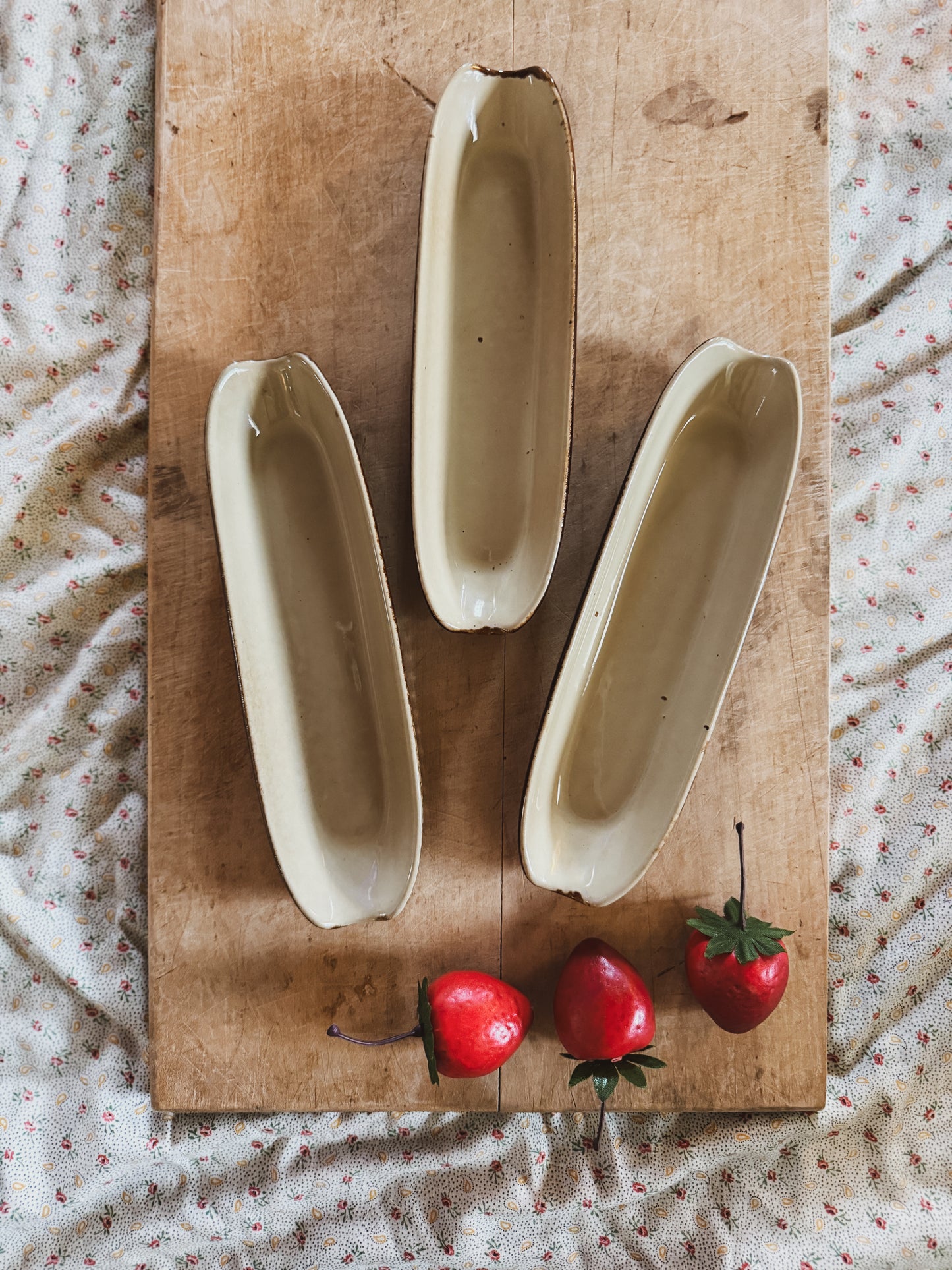 Three Vintage Corn Cob Dishes