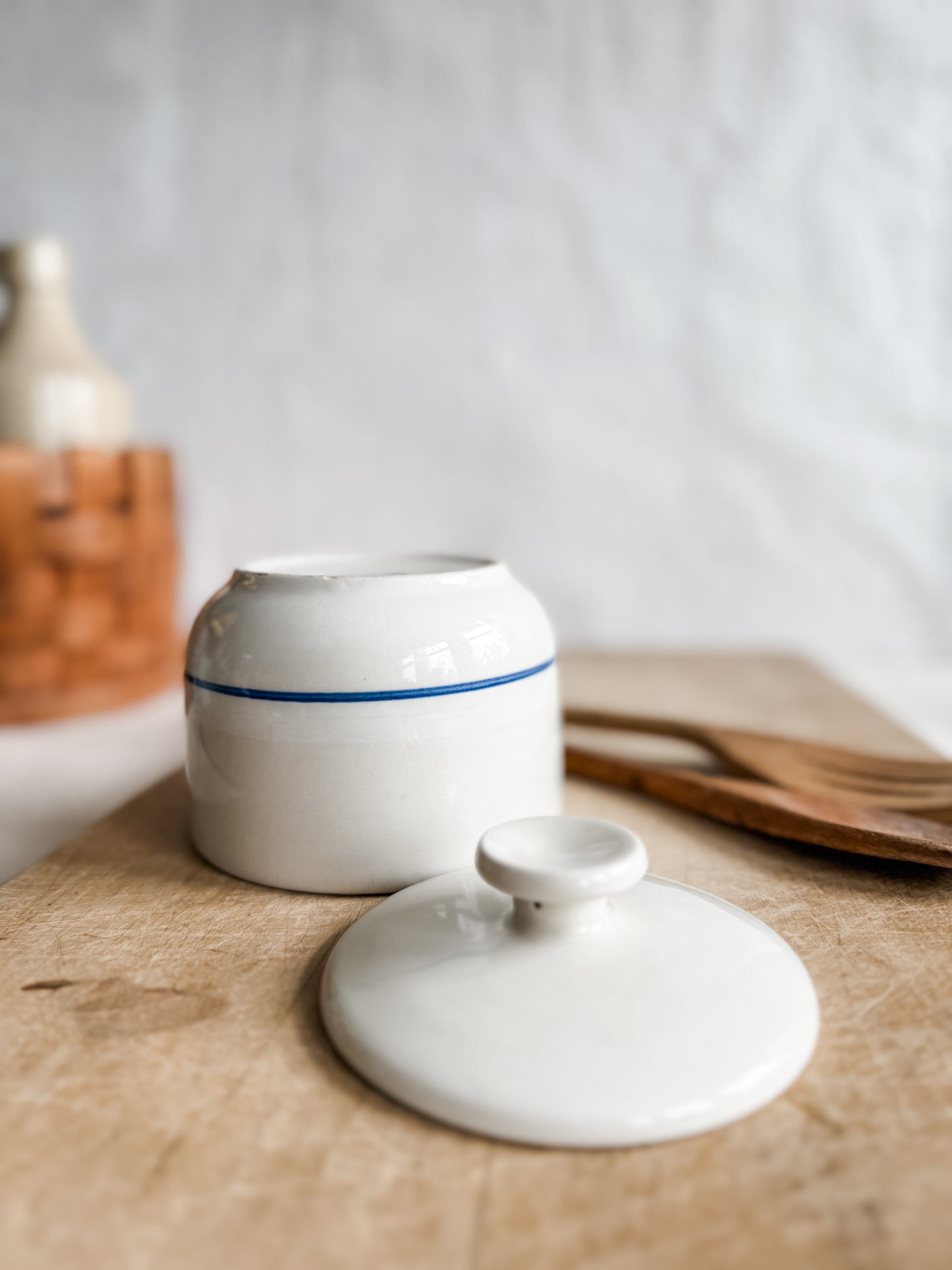 Ceramic Gibson Lidded Sugar Bowl or Small Dish