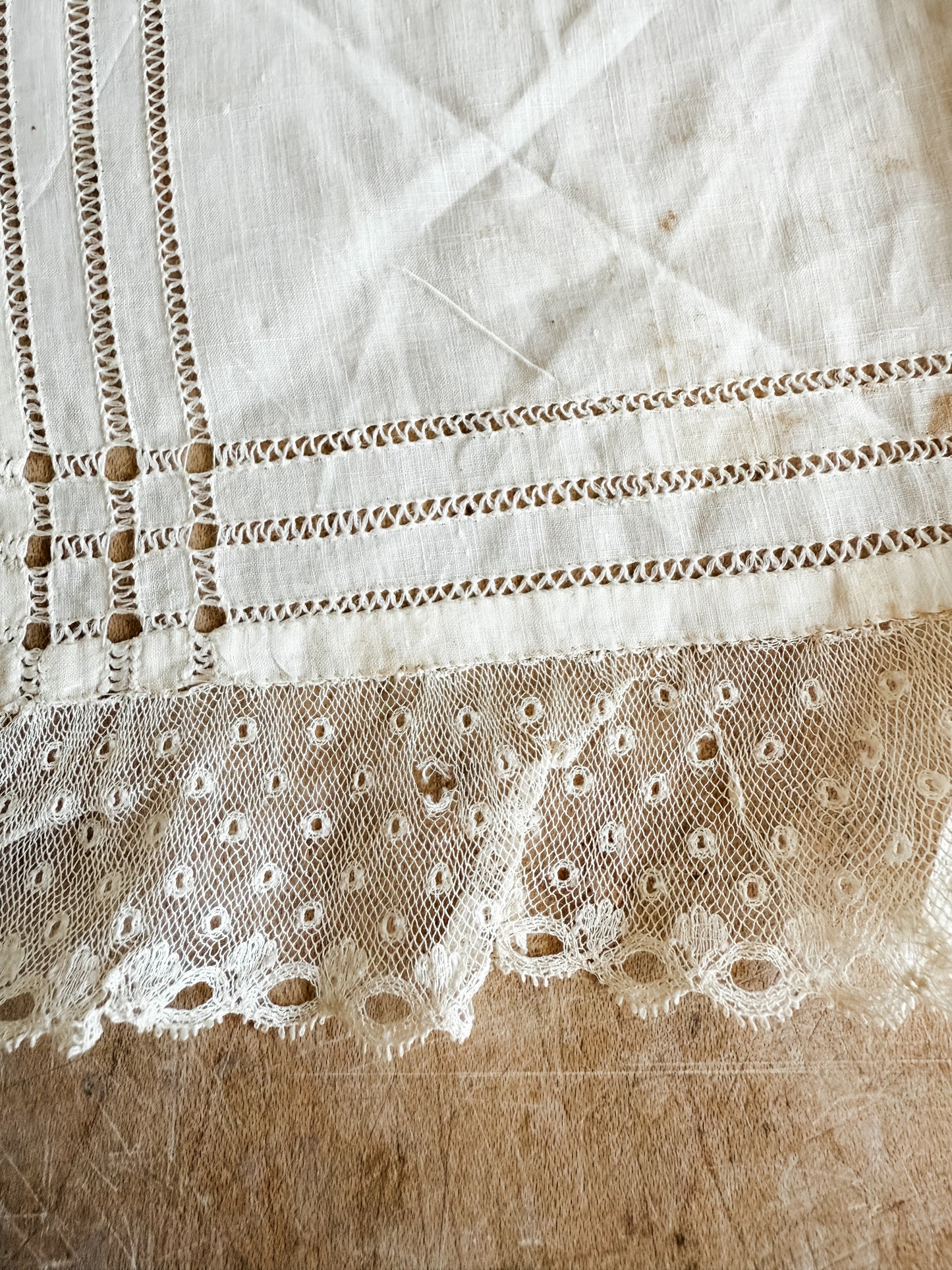 Vintage/Antique Lace and Linen Handkerchief
