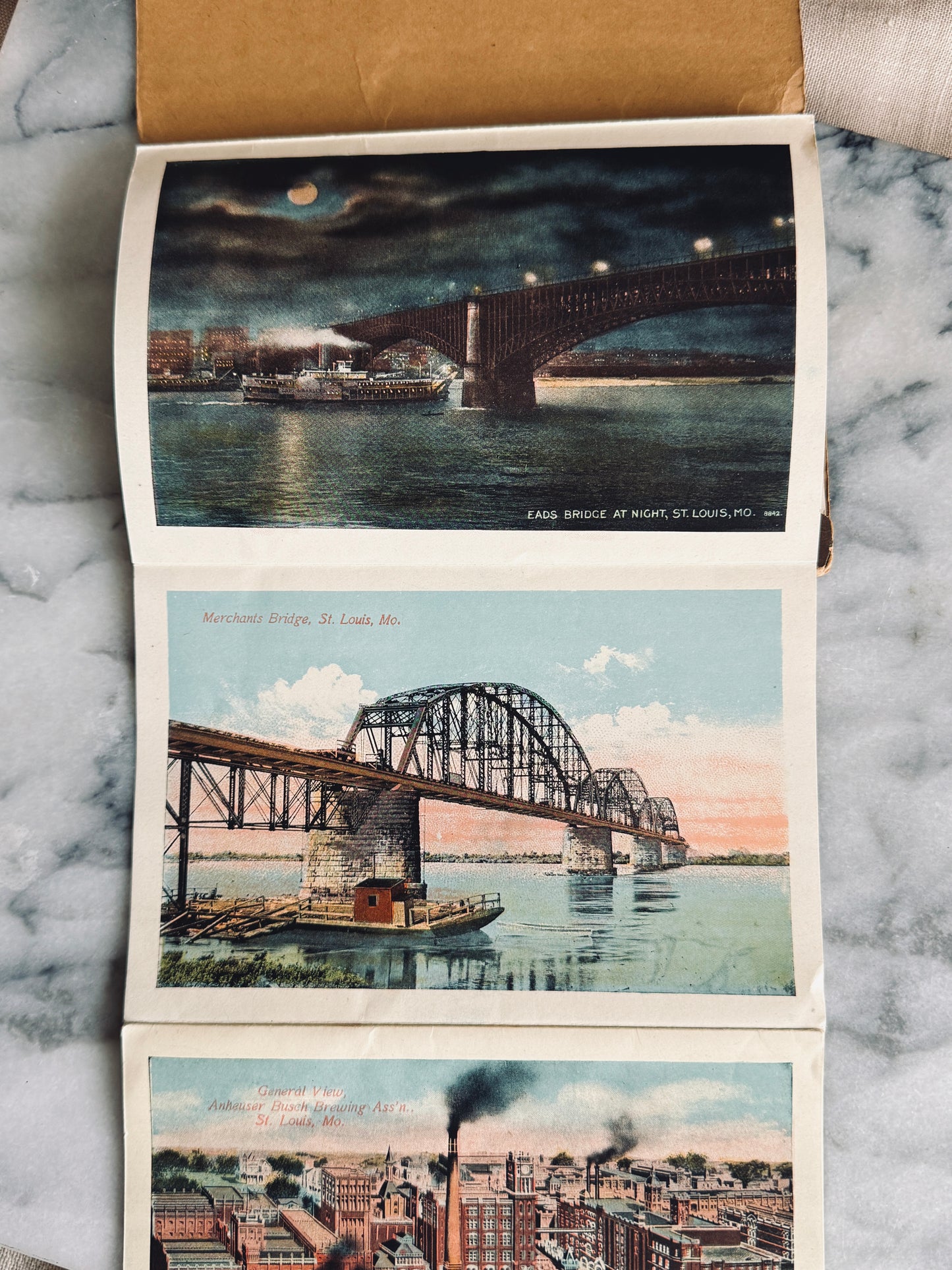 Antique fold out postcard pack from St. Louis, Missouri