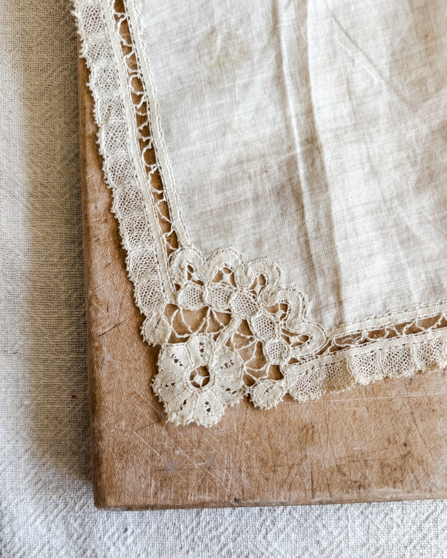 Vintage/Antique Lace and Linen Handkerchief