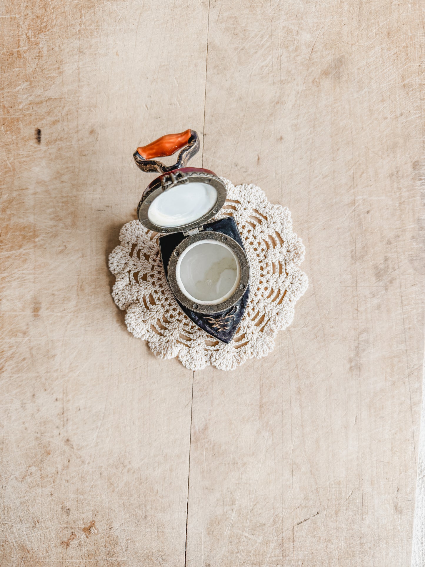 Porcelain Iron Trinket Box with clasp