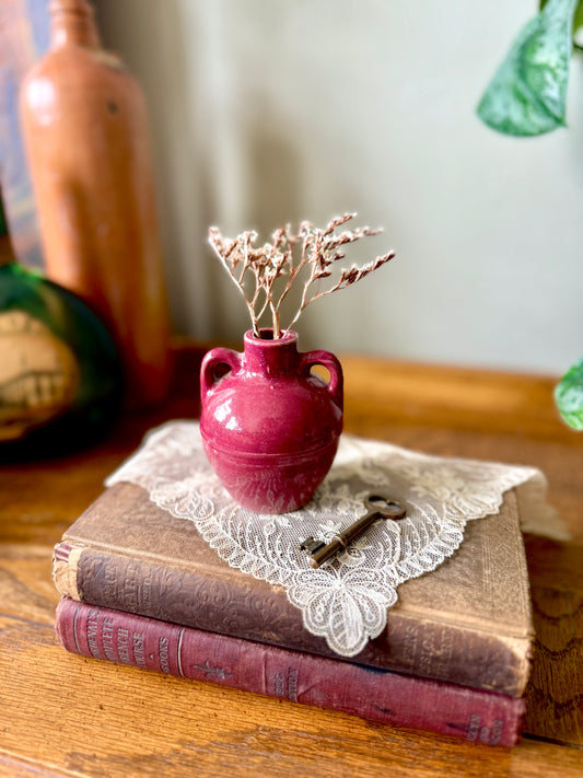 Small vintage jug vase circa 1940’s