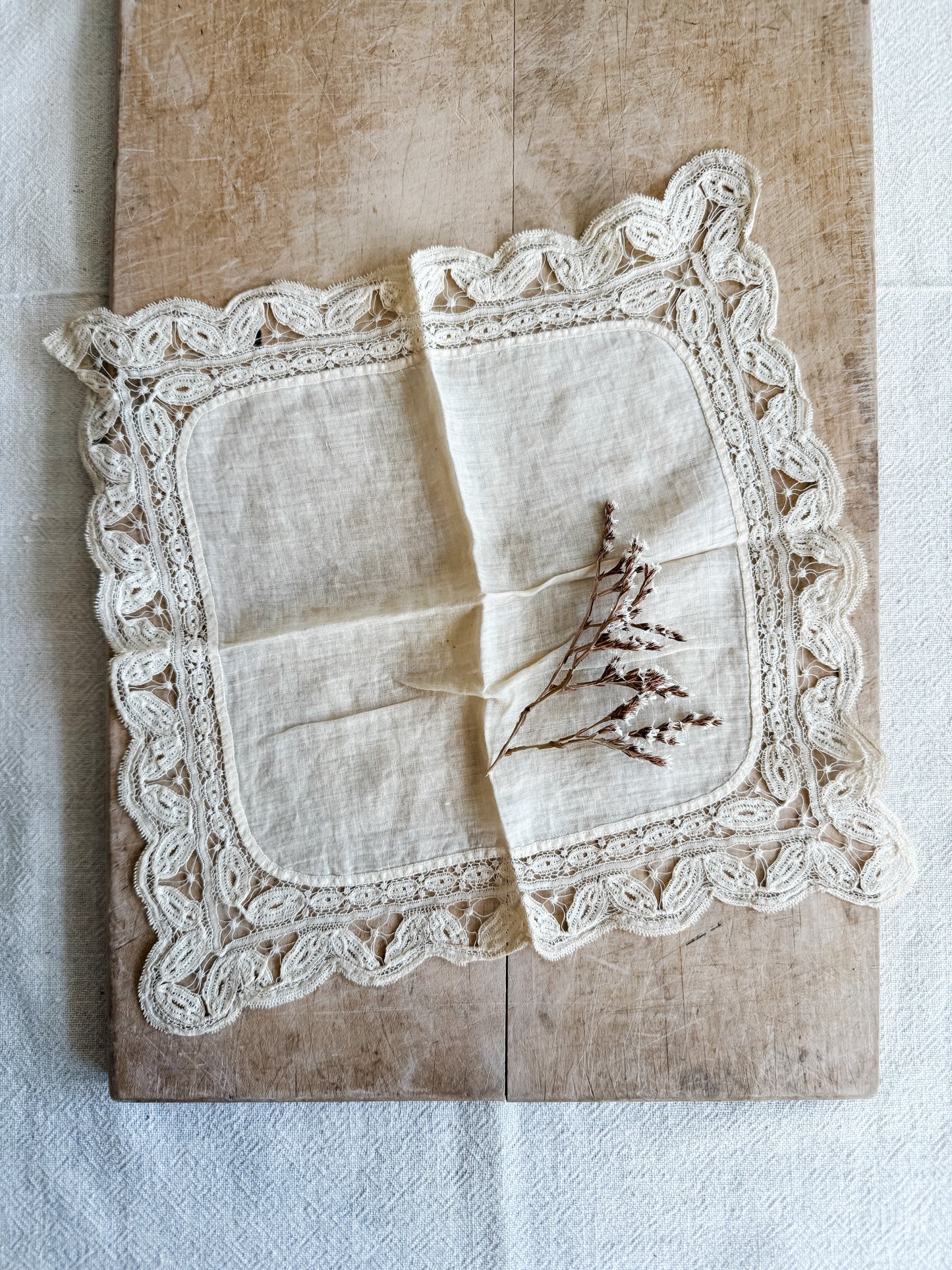 Vintage/Antique Lace and Linen Handkerchief