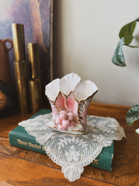 Three fluted ceramic case