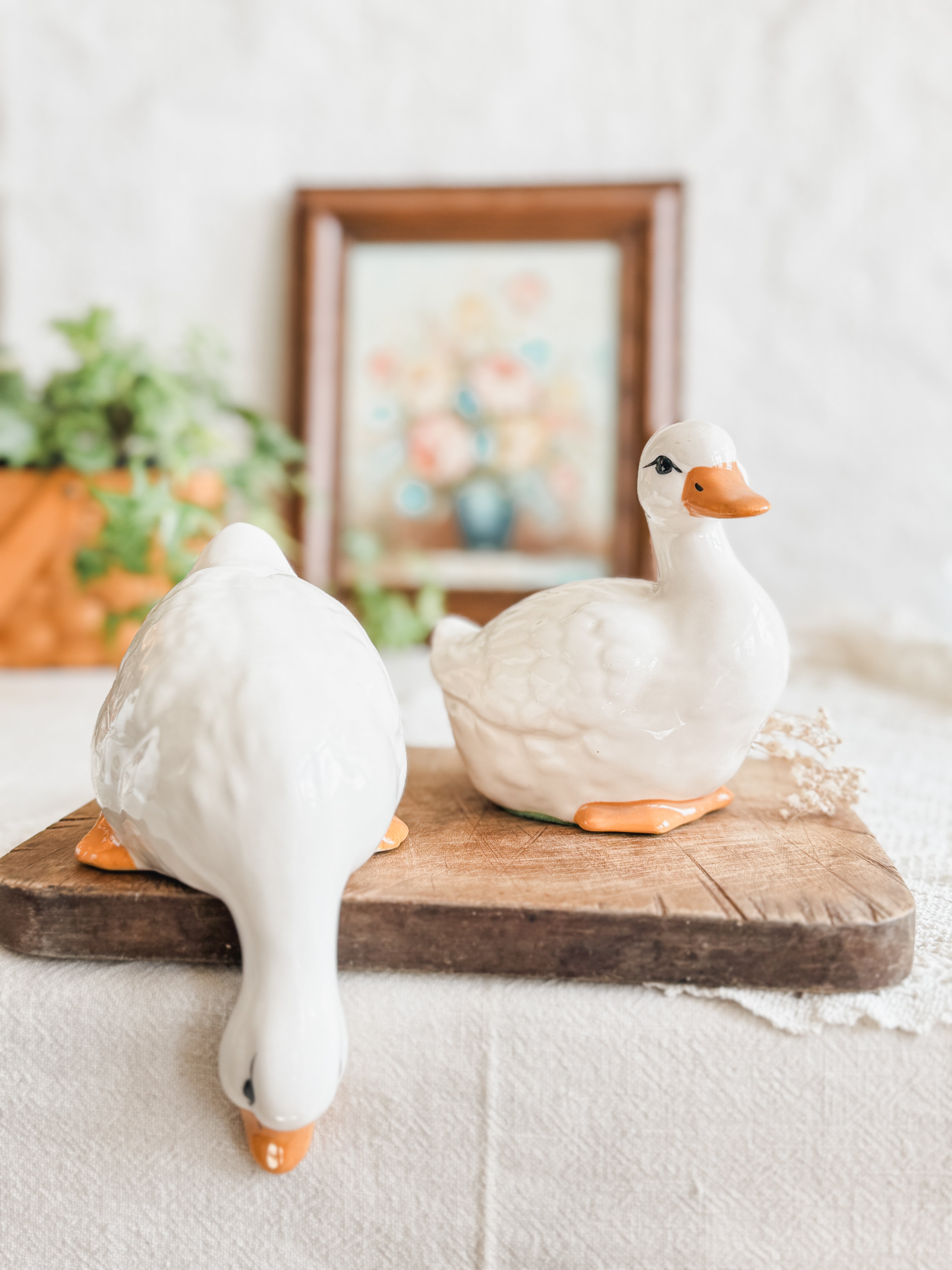 Pair of Hand painted shelf sitter ducks – Finches & Ferns