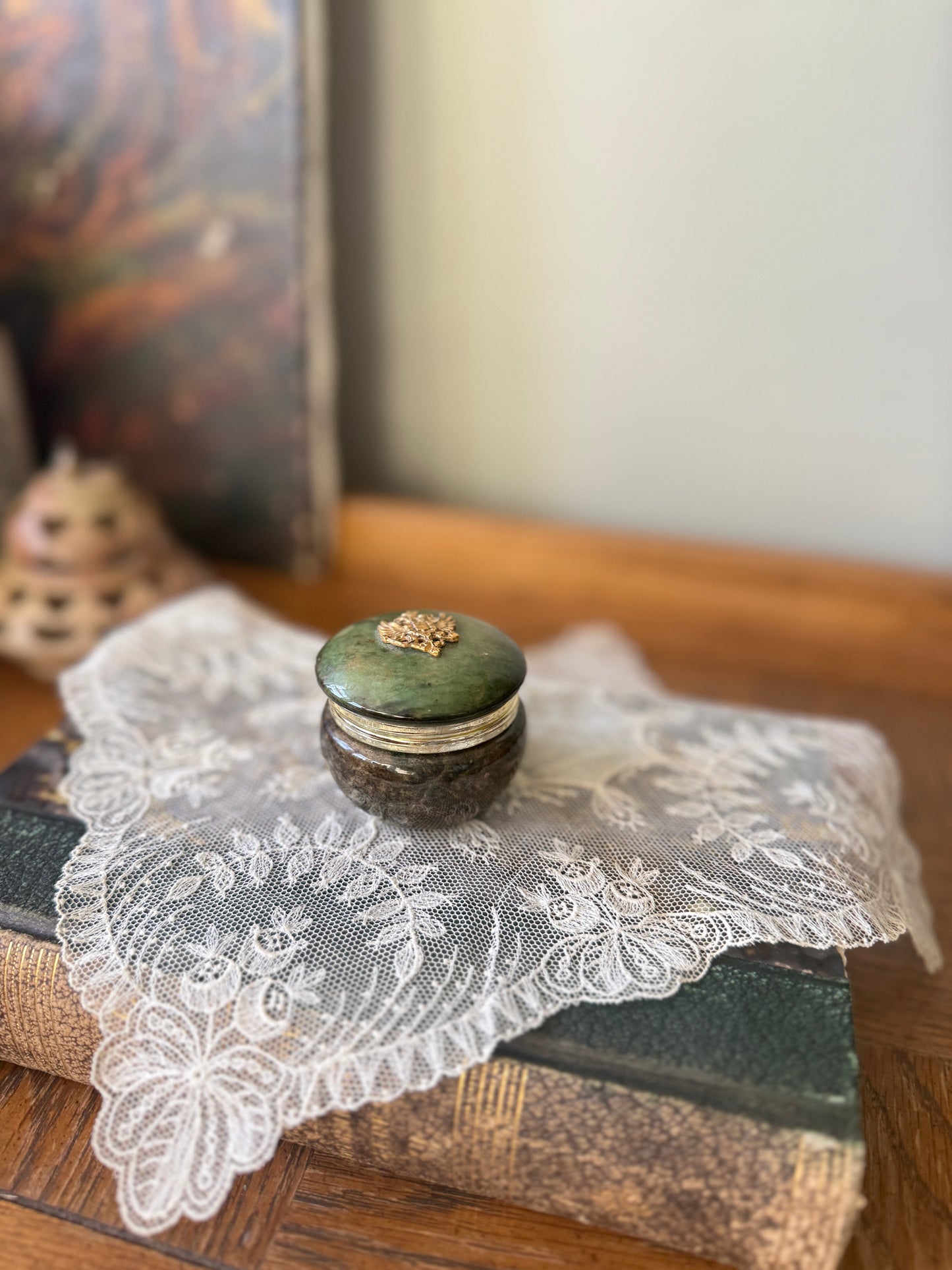 Vintage emerald green Italian alabaster trinket box