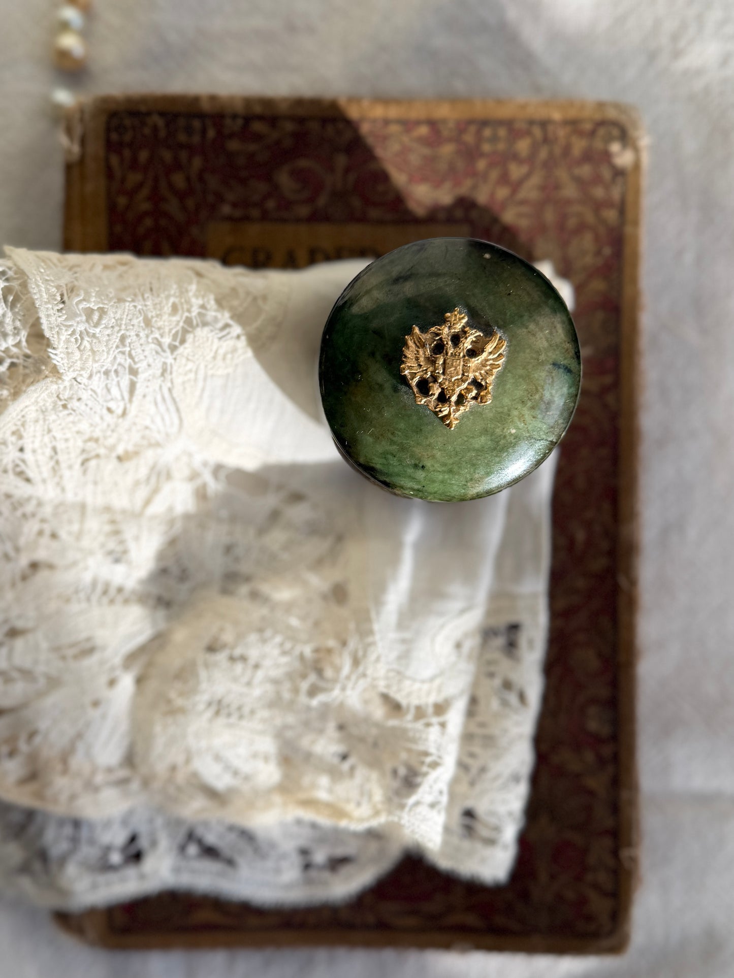 Vintage emerald green Italian alabaster trinket box