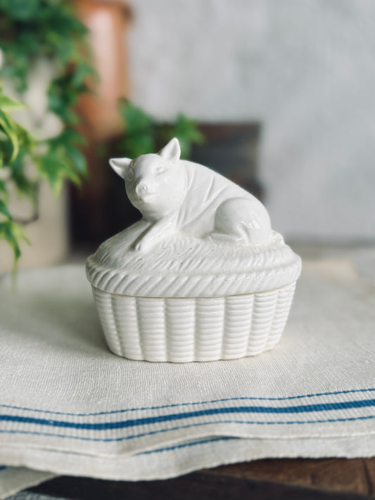 Vintage White ceramic pig on nest