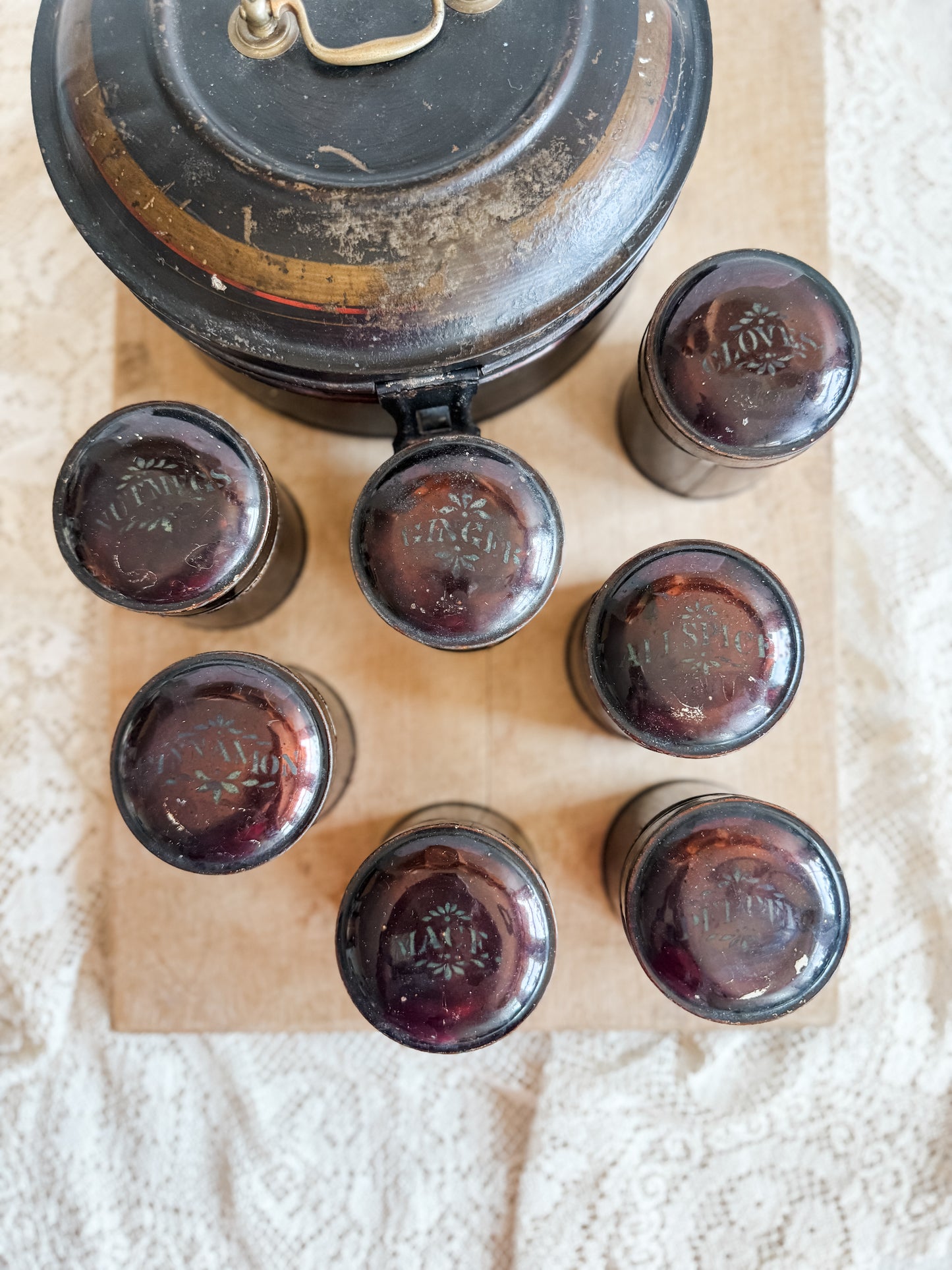 Antique Toile Traveling Spice Tin Set