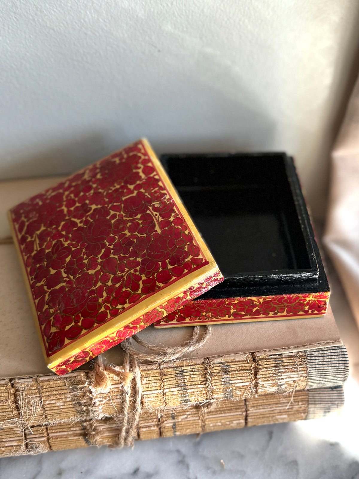 Red floral kashmir box