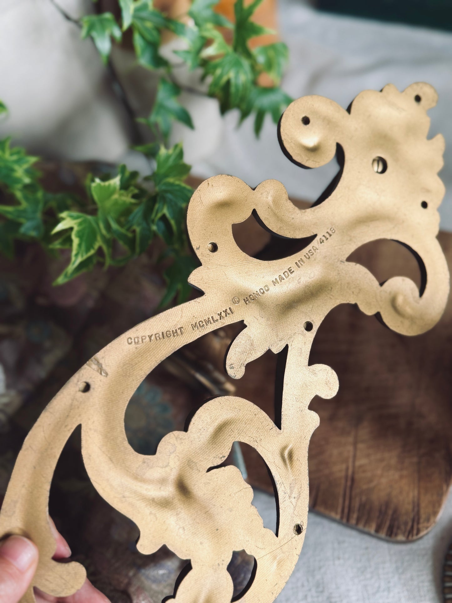 Gold Homco floral wall sconces