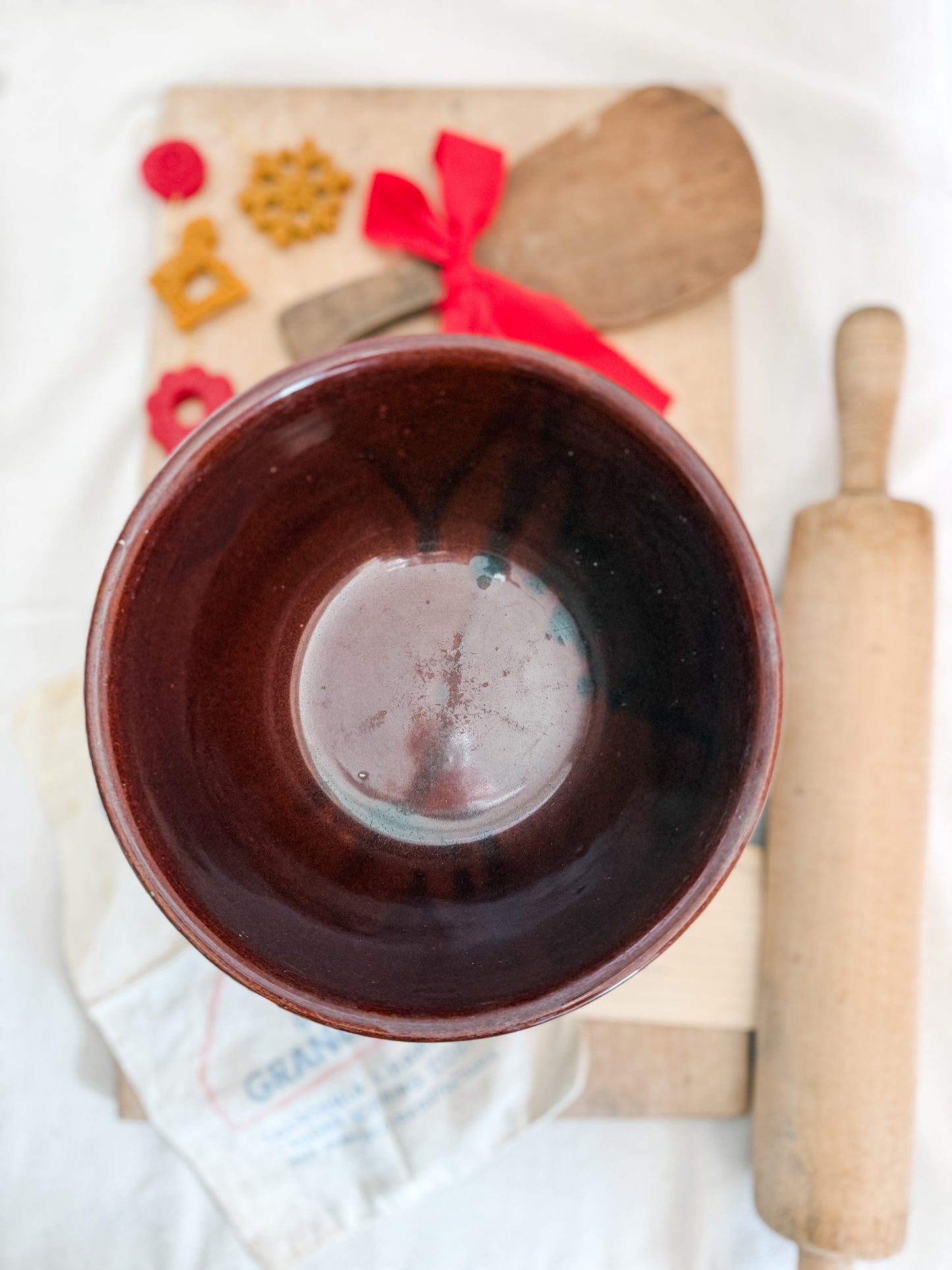 Mar-Crest Brown Stoneware bowl