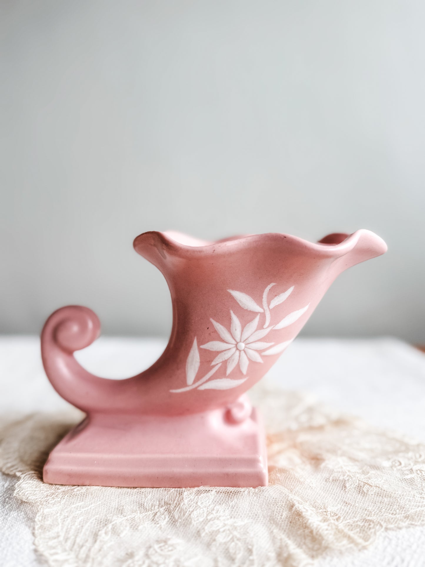 Abingdon Pottery Cornucopia Pink Vase