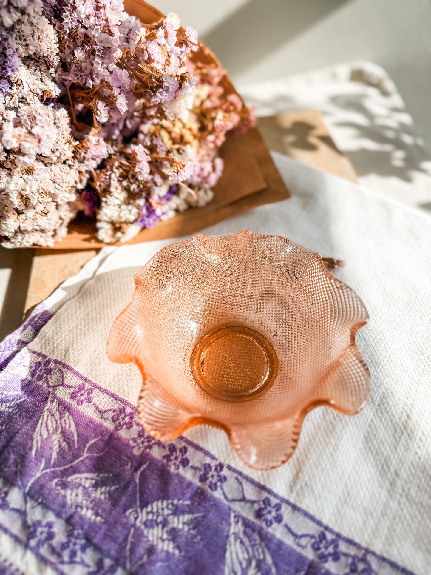 Peachy Pink Italian Colony Ruffled Glass Dessert Bowl