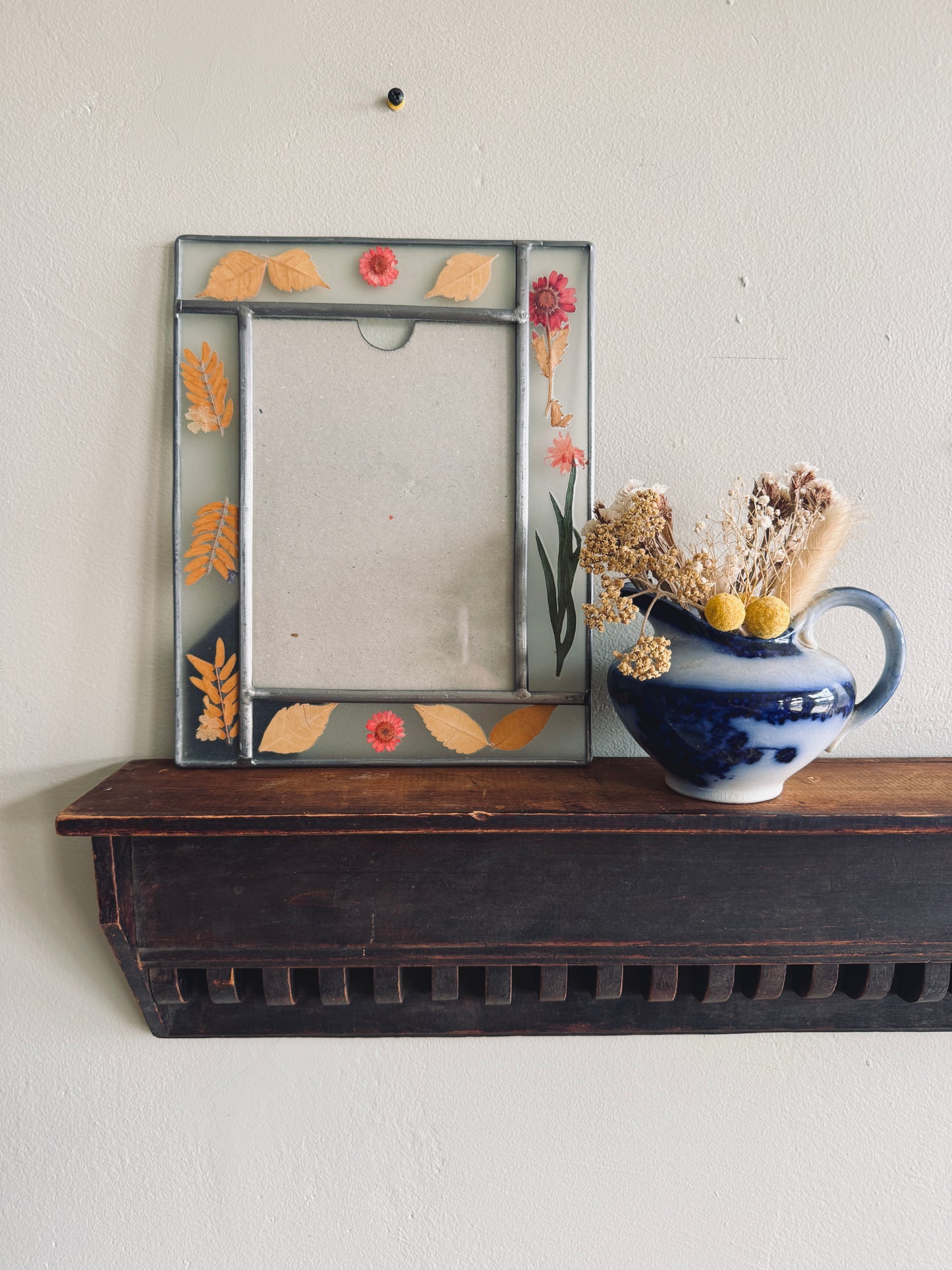 Colorful and cute dried floral glass picture frame
