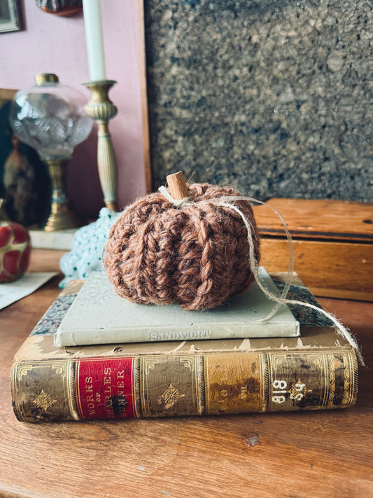 Crocheted pumpkin