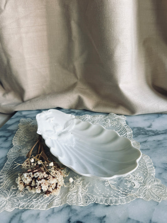 Porcelain relish dish