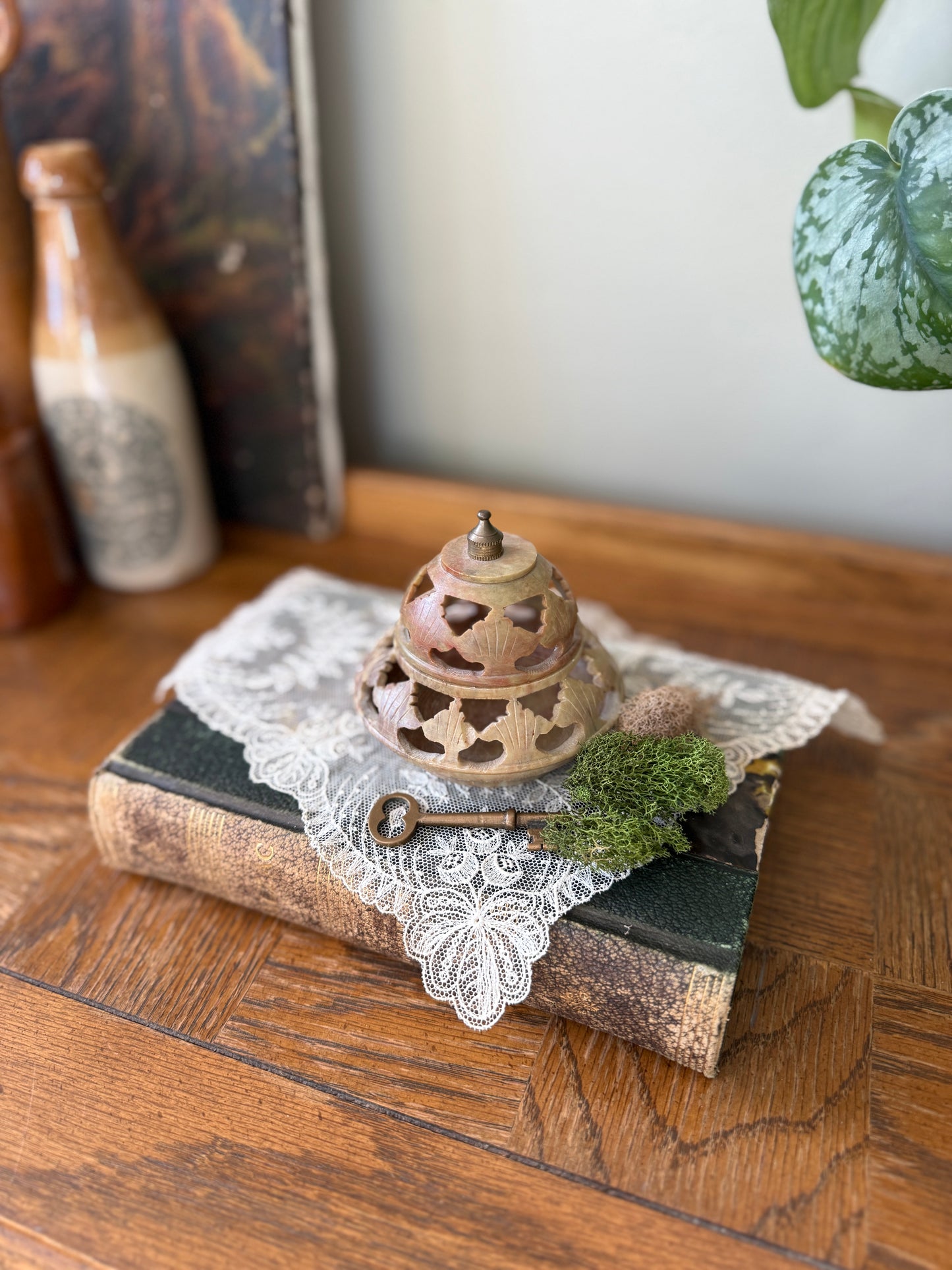 Soapstone incense holder with brass finial