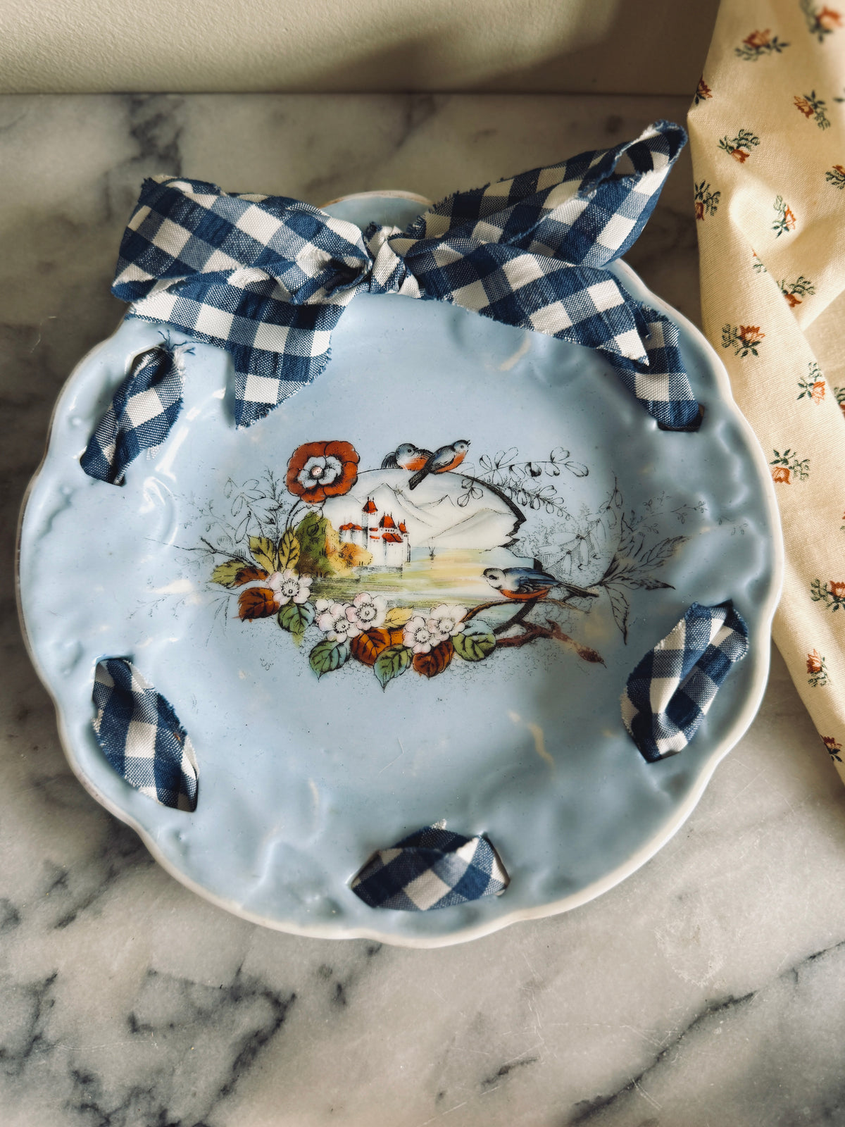 Antique bluebird plate
