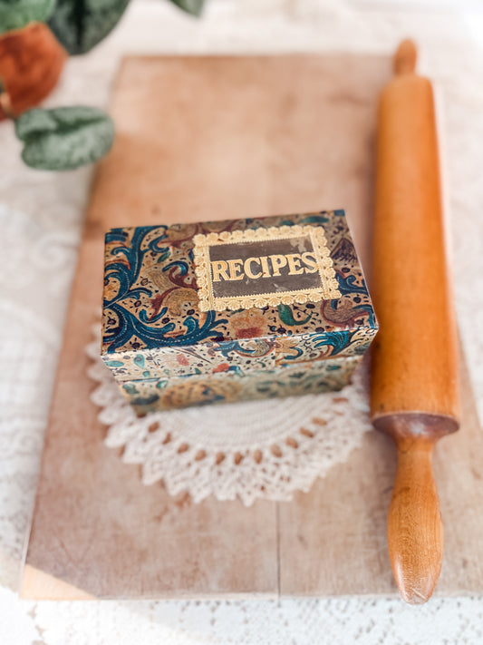 Decopauge Recipe Box