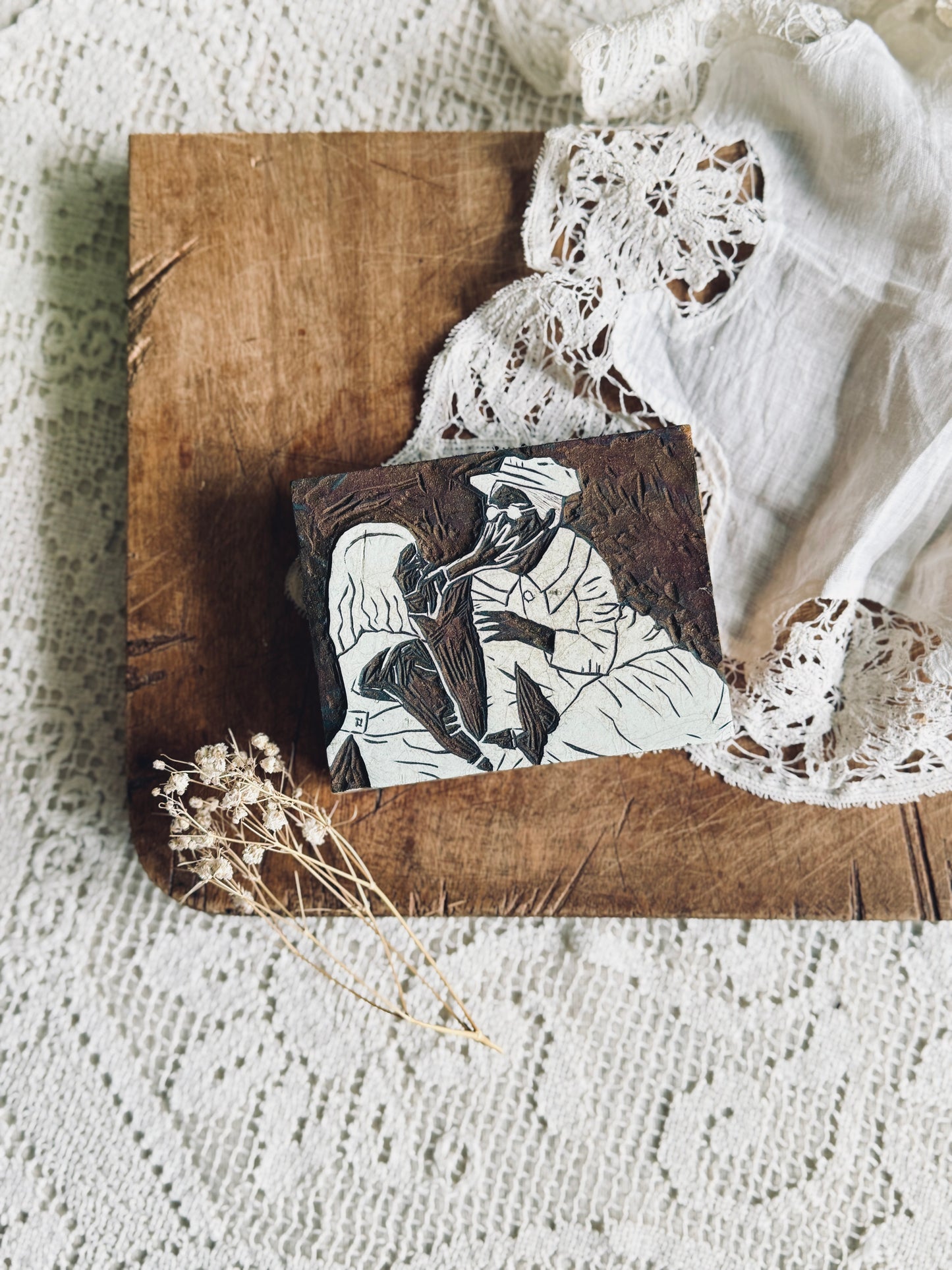 Vintage woodblock/linocut portrait of a woman and child