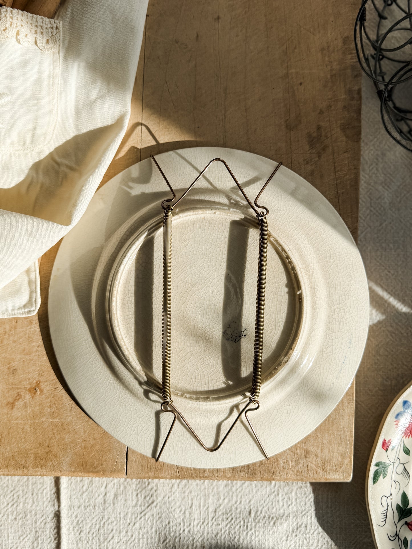 Vintage floral Chintz plate with wall hanger