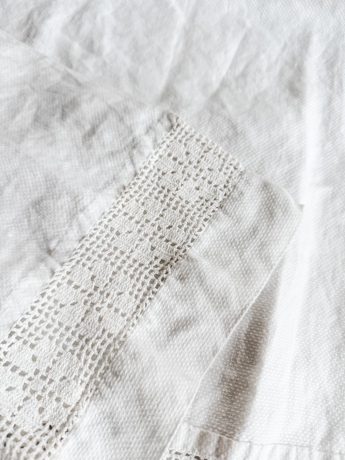 Vintage White cotton towel with crocheted/woven motif