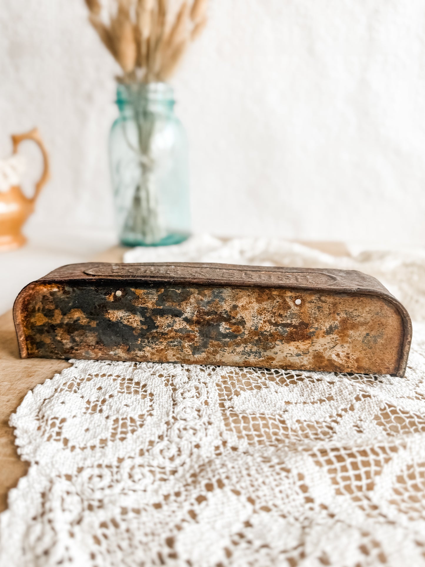 Rusty and Weathered Comb and Brush Holder