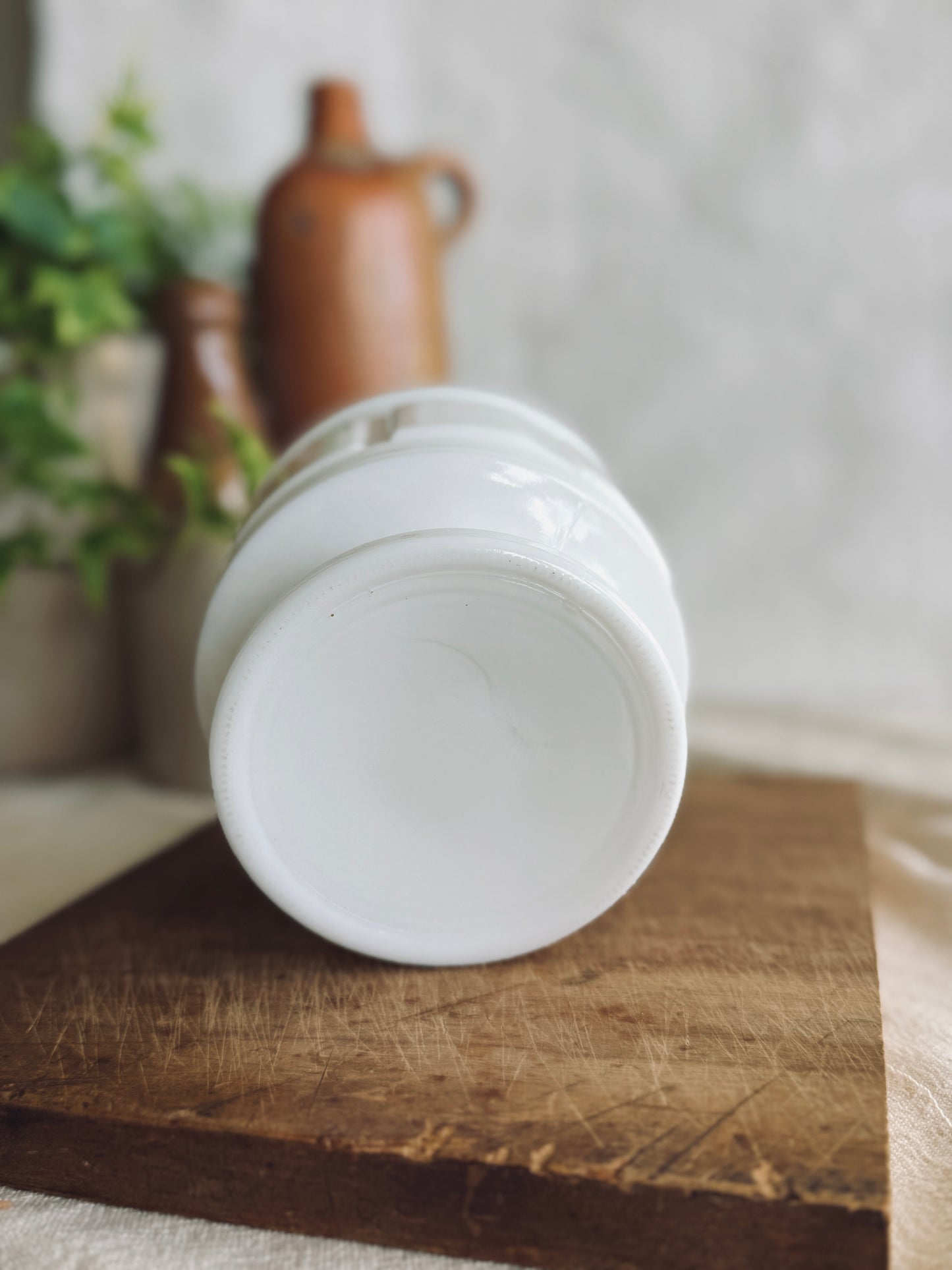Vintage Randall white milkglass planter