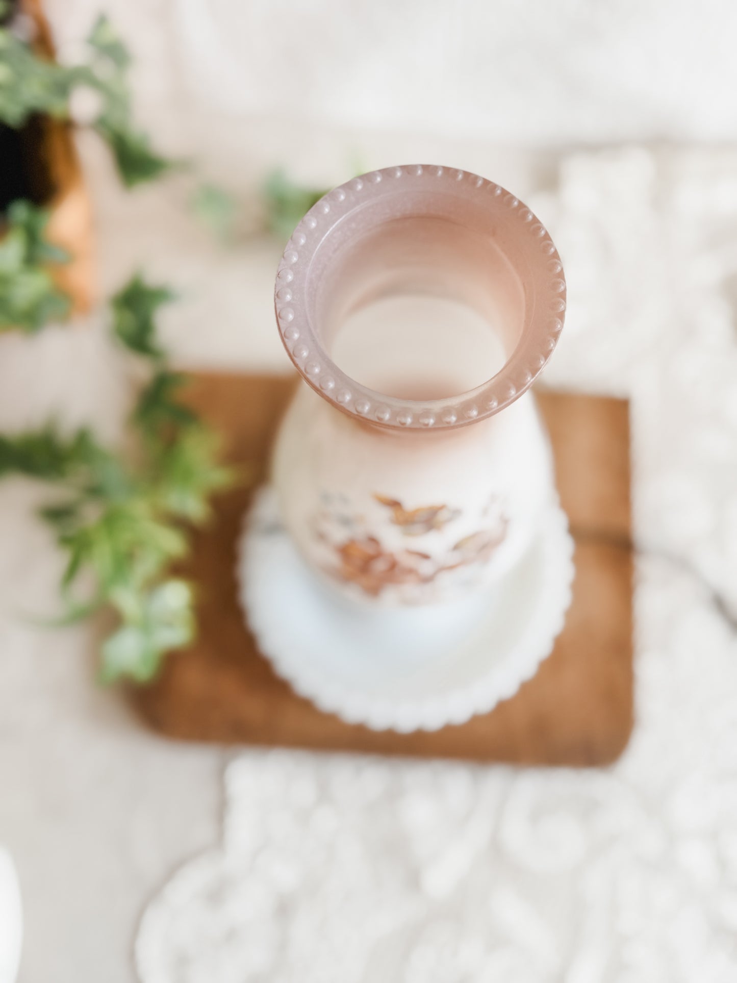 Vintage Milkglass Lamp