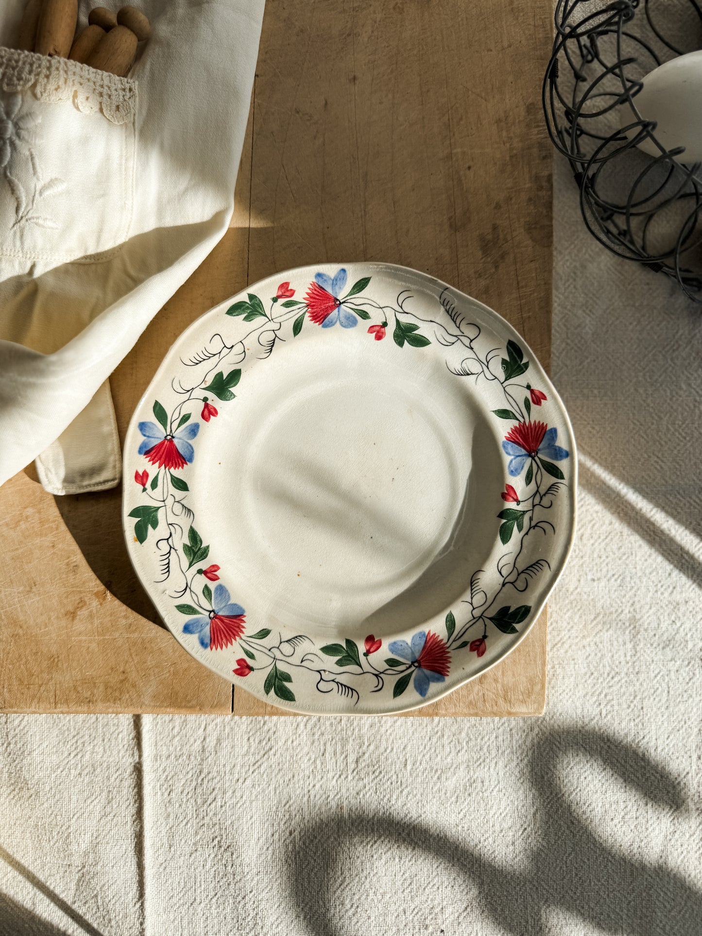 Small hand painted Antique ironstone floral plate